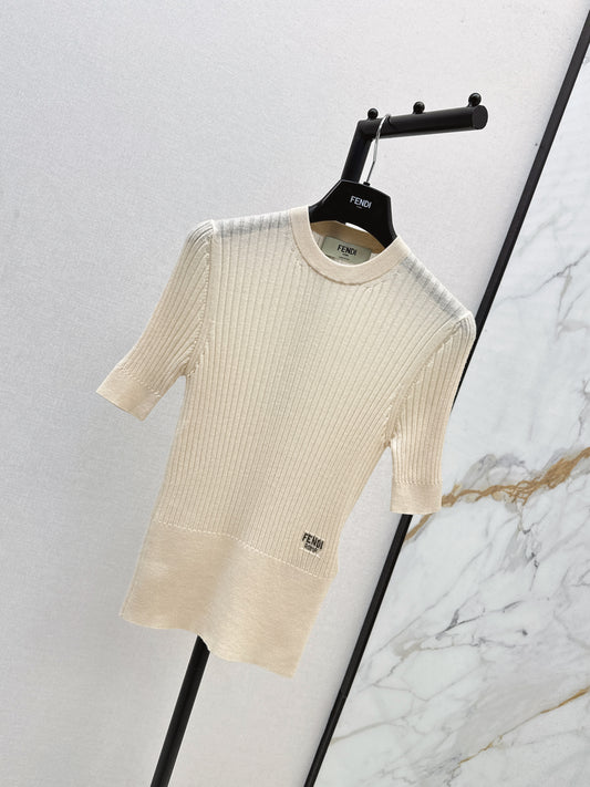 Embroidered short-sleeved sweater