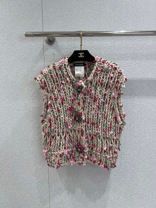 Vintage chunky-knit three-button vest