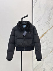 Short down puffer jacket with wool collar