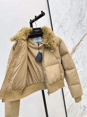 Short down puffer jacket with wool collar