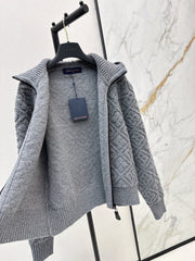 Cashmere and wool hooded jacket
