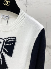 Bow-tie Jacquard Round Neck Long-Sleeve Knit Sweater