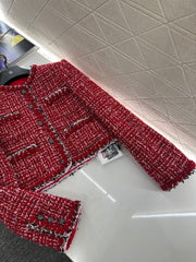 Red crew neck knitted jacket