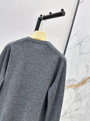 Half-button crew neck cashmere knit sweater