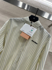 Short-sleeved striped shirt