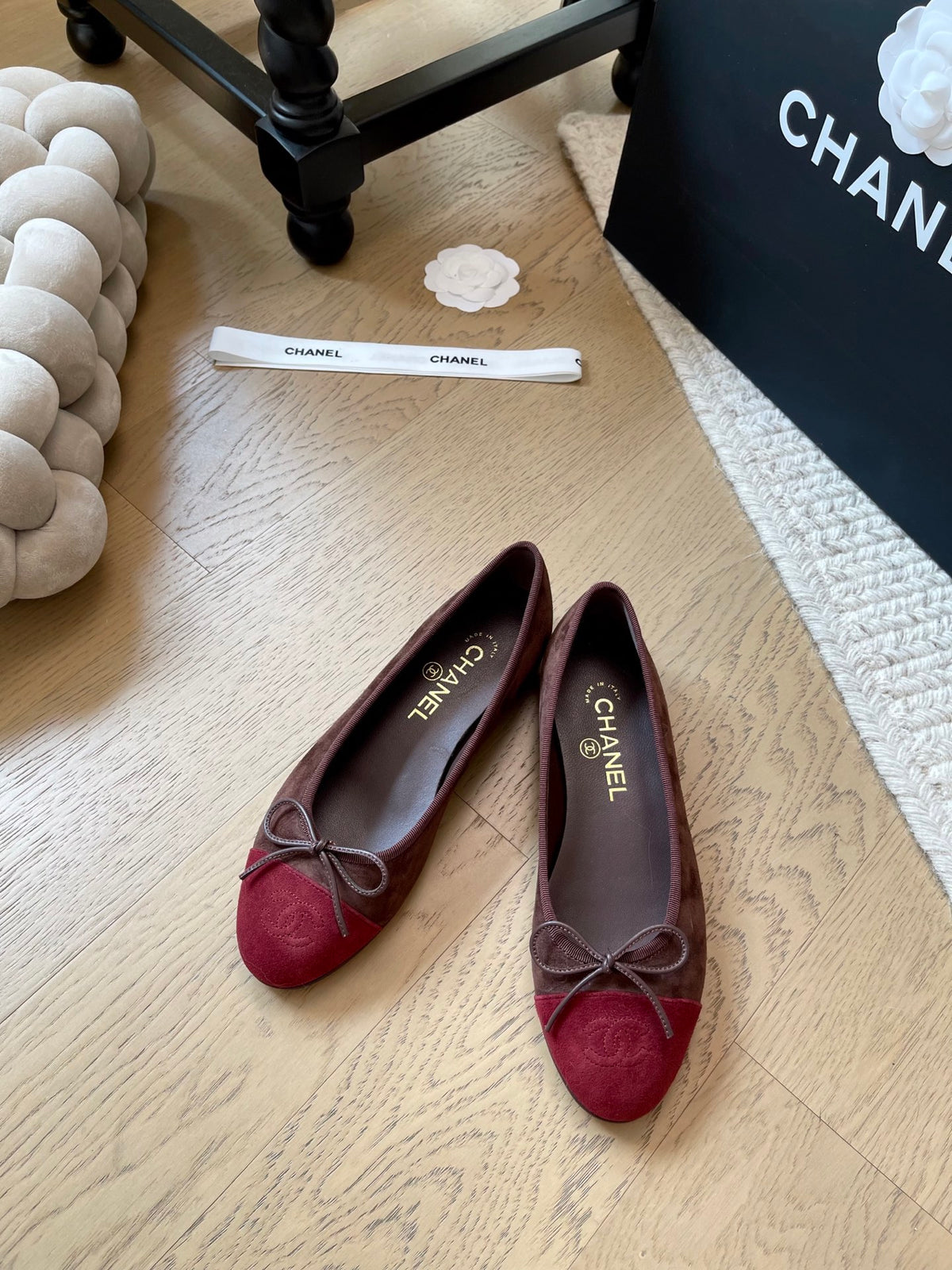 Suede ballet shoes