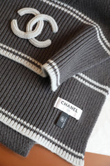 Wool and cashmere knitted shawl/scarf