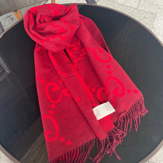 Double-sided cashmere jacquard scarf