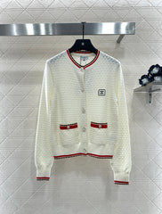 Color-blocked crew neck knitted cardigan