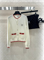 Color-blocked crew neck knitted cardigan