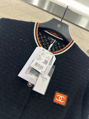 Color-blocked crew neck knitted cardigan