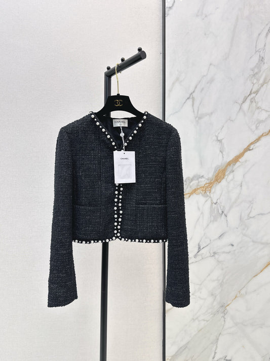 Heavy-duty beaded tweed jacket
