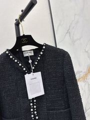 Heavy-duty beaded tweed jacket