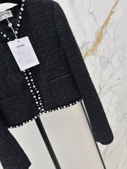 Heavy-duty beaded tweed jacket
