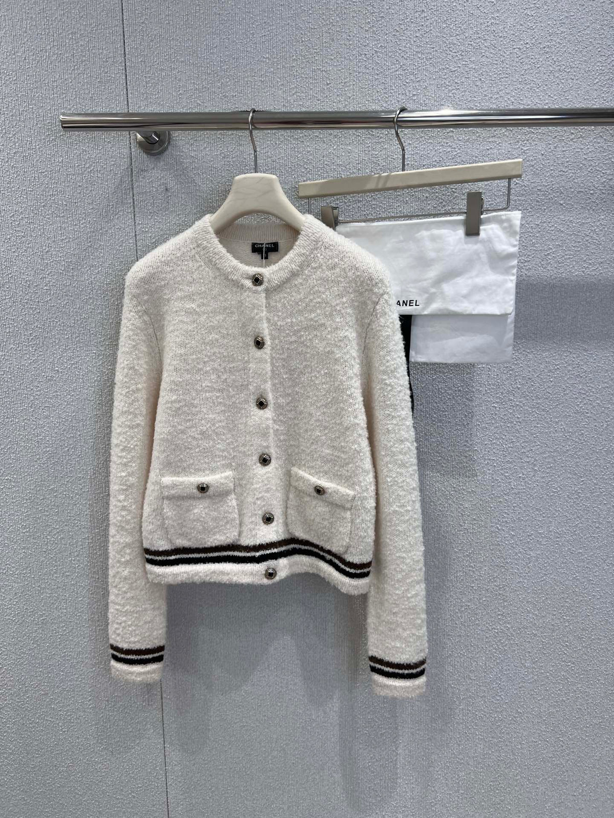 Fuzzy knitted cardigan