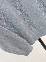 Half-open zip-up knit sweater