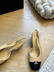 Mary Jane chunky heeled shoes