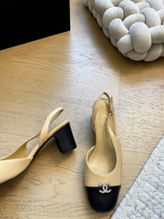 Mary Jane chunky heeled shoes