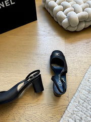 Mary Jane chunky heeled shoes