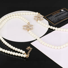 Sweater Pearl Necklace