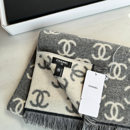 Autumn/Winter Classic Collection Scarf