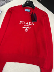 Knitted crew neck pullover sweater