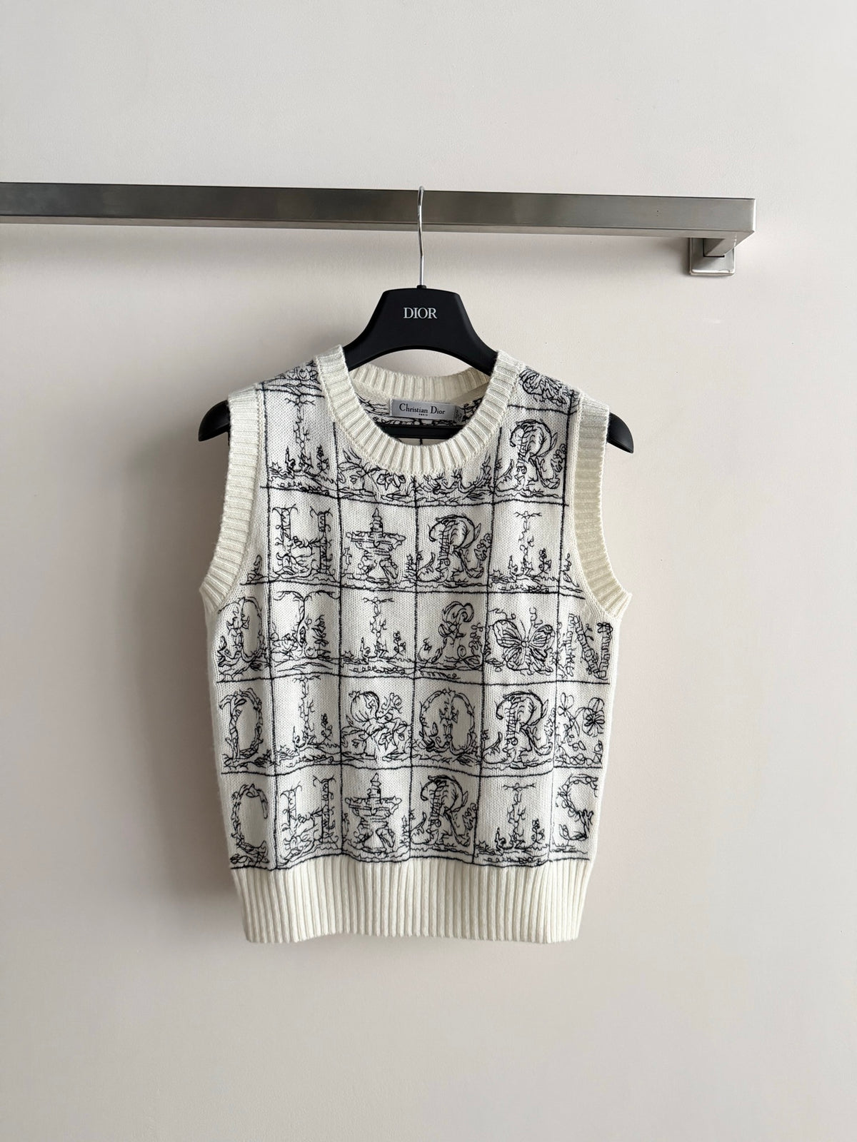 Knitted Vest