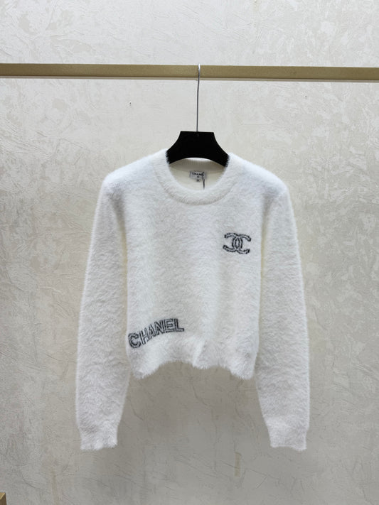 Color-blocked lettered crew neck knit long-sleeved sweater