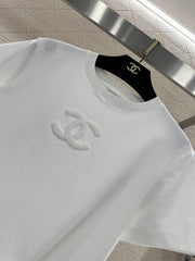 Crew neck plush logo 𝑇𝑒𝑒