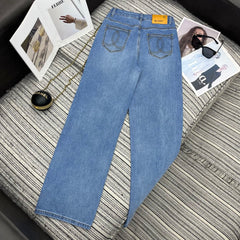 Straight-leg jeans with beaded pockets
