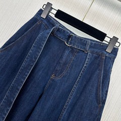 Belted Jeans