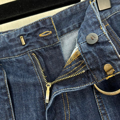 Belted Jeans