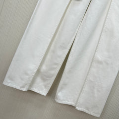 Belted Jeans