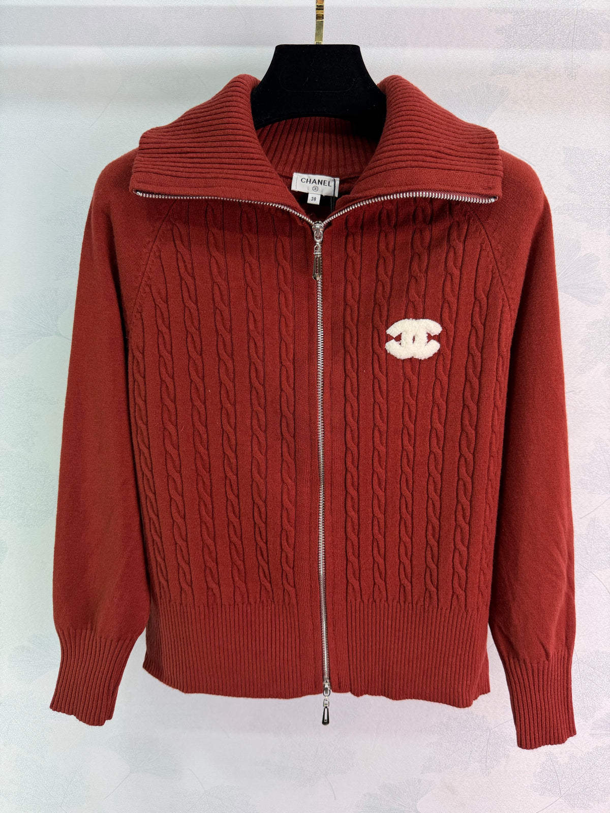 Classic knitted zip-up cardigan