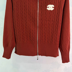 Classic knitted zip-up cardigan