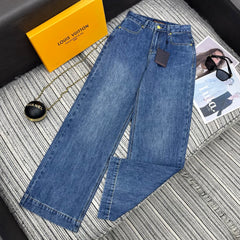 Logo pocket wide-leg jeans