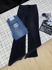 Embroidered Back Pocket Flared Jeans
