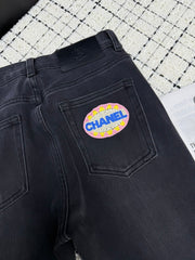 Embroidered Back Pocket Flared Jeans