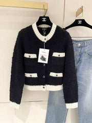 Color-blocked Crochet-edged Crew Neck Knit Cardigan
