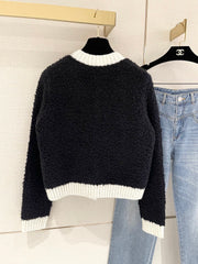 Color-blocked Crochet-edged Crew Neck Knit Cardigan