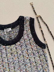 Gold Thread Knit Sleeveless Vest