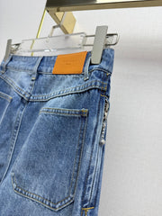 Straight-leg jeans