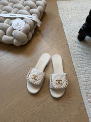 Backpack-style slippers