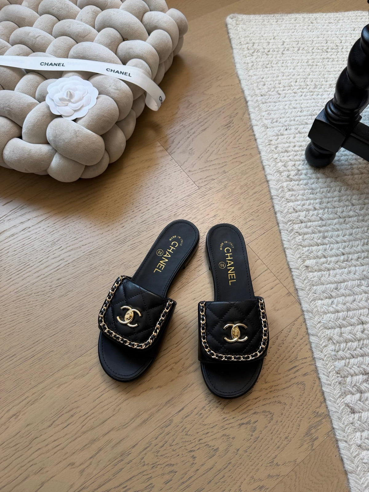 Backpack-style slippers