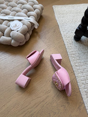 Backpack-style High-heeled sandals