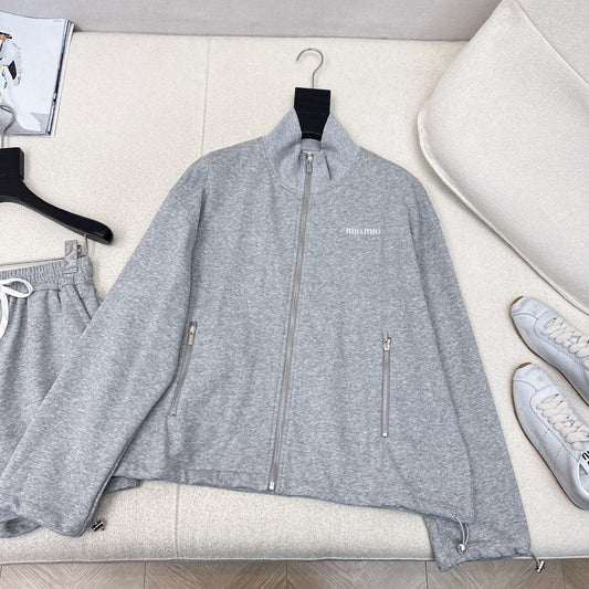 Letter Pattern Embroidered Set