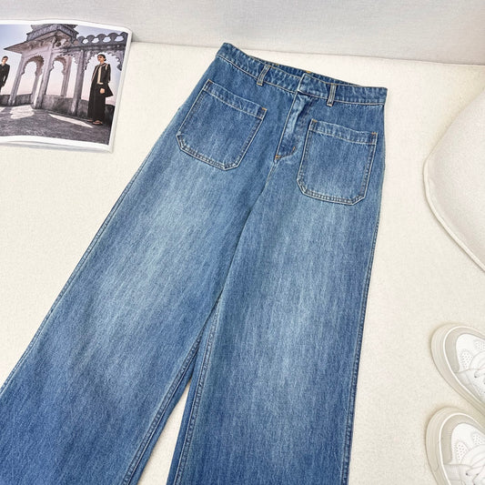 Distressed Wash Wide-Leg Jeans