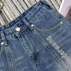 Classic mid-high waist short