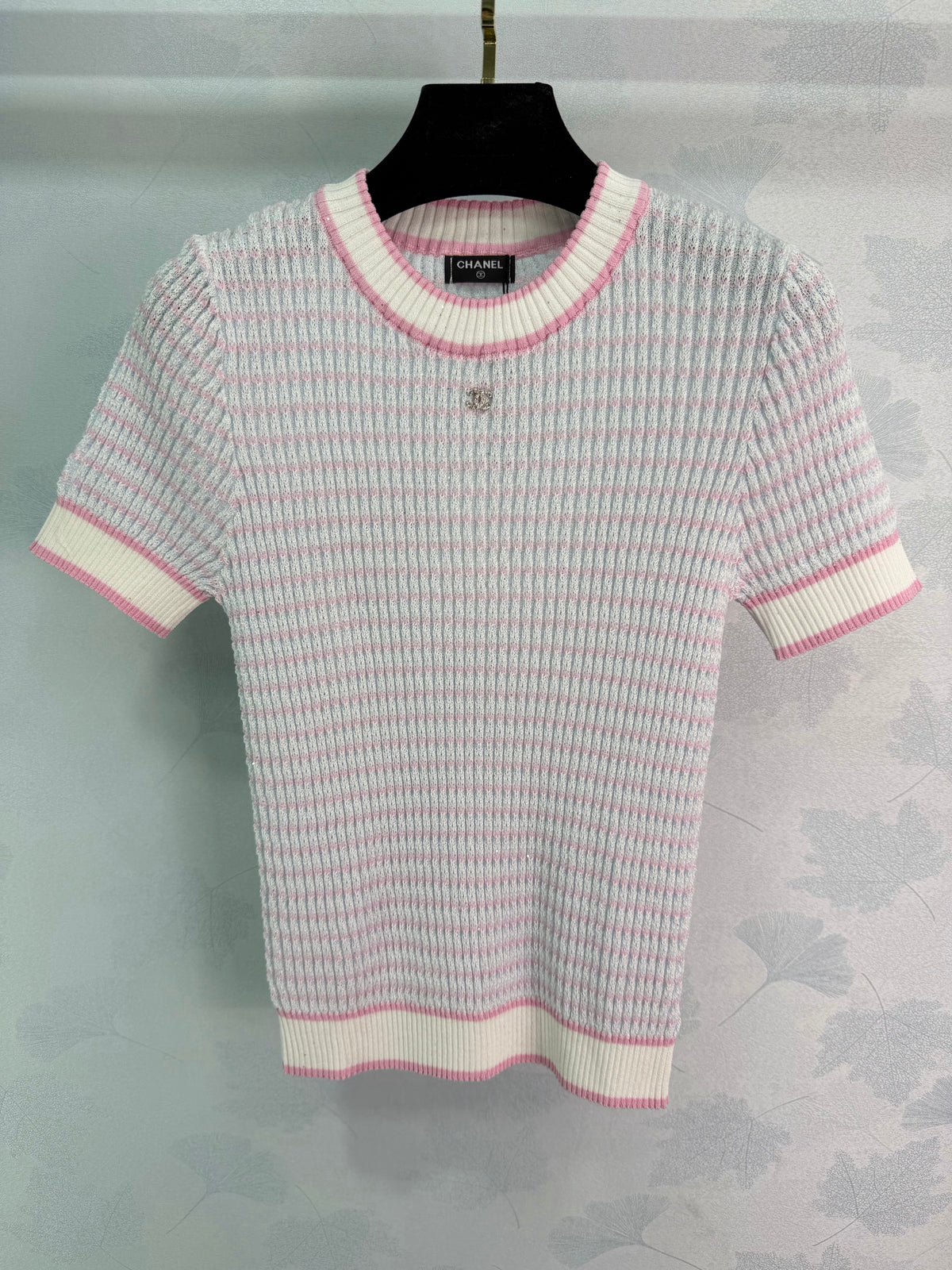 Color-blocked striped knit short-sleeved top