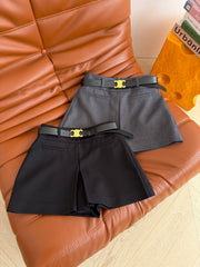 Belt-embellished slit culottes